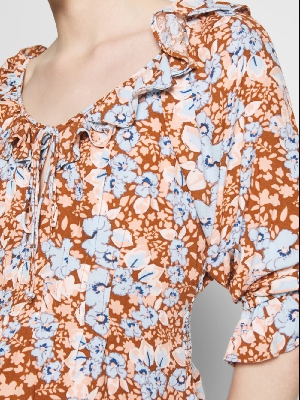 Free People Sweet Memories Floral Crop Ruffle Blouse Size L - Picture 11 of 11